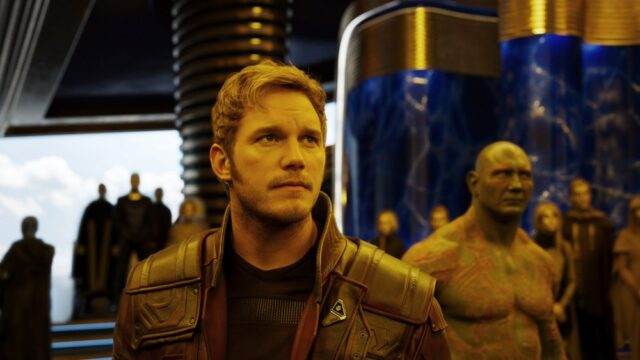 Chris Pratt apresentou à Marvel uma ideia 'ótima' para o retorno do Senhor das Estrelas e enviou a James Gunn uma foto usando uma máscara de Batman: 'Eu fiz Photoshop' e ele riu
