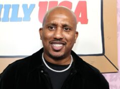 Chris Redd diz que vendeu comprimidos para outros membros do elenco enquanto estava no ‘SNL’: ‘Não vou delatar vocês, filhos da puta’ Chris Redd diz que vendeu comprimidos para outros membros do elenco enquanto estava no 'SNL': 'Não vou delatar vocês, filhos da puta'