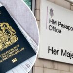 Londres, Reino Unido - 7 de março de 2023: Um novo passaporte britânico azul com cartão de embarque de companhia aérea. Desde que o Reino Unido deixou a União Europeia em 2020, os novos passaportes britânicos regressaram à sua cor azul original.