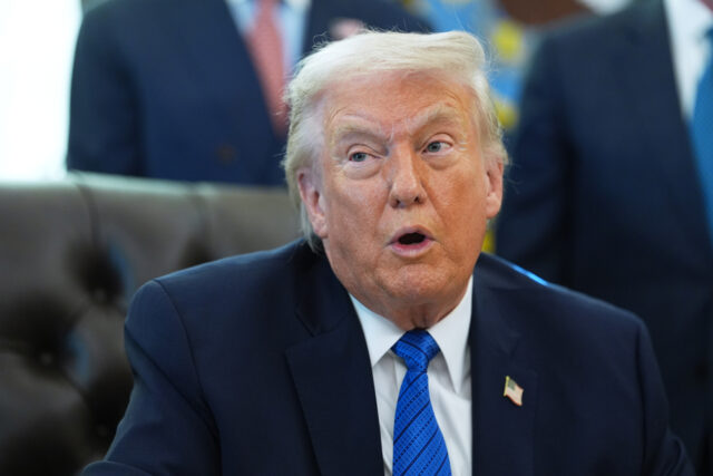 Clipes da semana: equipe de Trump cobre o assassinato de Pretti e a inflação está ‘resolvida’
