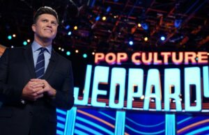 Colin Jost retornará como apresentador de ‘Pop Culture Jeopardy’ após sua mudança para a Netflix Colin Jost retornará como apresentador de ‘Pop Culture Jeopardy’ após sua mudança para a Netflix