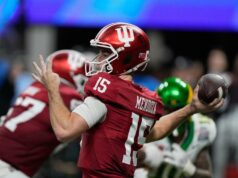 College Football Playoff: Miami é a escolha (vs. a propagação) à medida que o debate sobre a expansão esquenta antes do prazo College Football Playoff: Miami é a escolha (vs. a propagação) à medida que o debate sobre a expansão esquenta antes do prazo