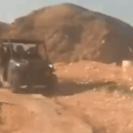 Colonos israelenses perseguem ônibus escolar palestino na Cisjordânia ocupada