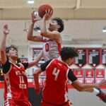 Com 42 pontos de Gabe Mathiesen, Jacob Froman, Westmont derrota Willow Glen para defender seu caso no BVAL