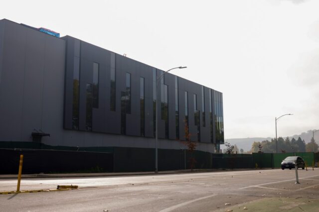 Comissão de Planejamento apoia projeto industrial em Oakley, apesar dos temores sobre data centers
