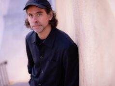 Como Bryce Dessner colocou ‘um pouco de poeira no som’ de ‘Train Dreams’ da Netflix Como Bryce Dessner colocou 'um pouco de poeira no som' de 'Train Dreams' da Netflix