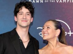 Como a estrela ‘Tangled’ Milo Manheim está seguindo os passos da mãe Camryn Manheim Como a estrela 'Tangled' Milo Manheim está seguindo os passos da mãe Camryn Manheim