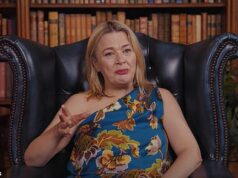 Como a estrela de The Traitors, Harriet Tyce, superou o vício do álcool e a morte de sua amiga íntima para seguir a carreira dos seus sonhos enquanto desfruta de uma fortuna de £ 15 milhões com o marido, um comerciante da cidade Como a estrela de The Traitors, Harriet Tyce, superou o vício do álcool e a morte de sua amiga íntima para seguir a carreira dos seus sonhos enquanto desfruta de uma fortuna de £ 15 milhões com o marido, um comerciante da cidade