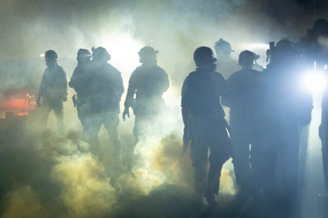 Como as operações ICE estão mudando nos EUA
