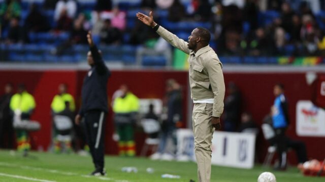 Comportamento da mídia condenado após caótica final da AFCON
