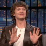 Connor Storrie convenceu um ator russo de 'rivalidade acalorada' de que ele era fluente | Vídeo