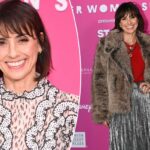 Constance Zimmer revela como ter um DIU por “muito tempo” atrapalhou sua transição para a menopausa