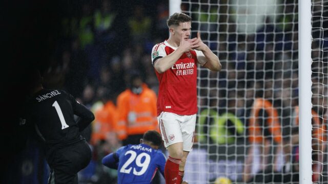 Copa Carabao: Arsenal vence o Chelsea por 3 a 2 no primeiro jogo do Rosenior em casa na partida de abertura das semifinais
