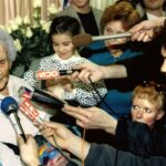 Crítica de 'A pessoa mais velha do mundo': Sam Green compartilha uma década de mudança de vida pensando sobre a mortalidade de inúmeras maneiras