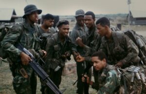 Crítica de ‘Soul Patrol’: documentário presta homenagem atrasada aos soldados negros de elite no Vietnã Crítica de 'Soul Patrol': documentário presta homenagem atrasada aos soldados negros de elite no Vietnã