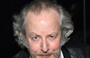 Daniel Stern, estrela de ‘Home Alone’, é citado por solicitar prostituição Daniel Stern principal Getty