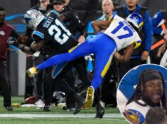 Davante Adams ensanguentado por golpe violento no jogo Rams-Panthers O safety do Carolina Panthers, Nick Scott (21), acertou o wide receiver do Los Angeles Rams, Davante Adams (17), na cabeça por um pênalti no segundo tempo durante o jogo NFC Wild Card Round no Bank of America Stadium.