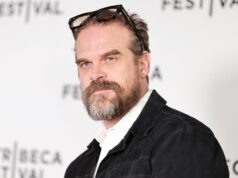 David Harbour sai de ‘Behemoth!’ Filme David Harbour sai de 'Behemoth!' Filme