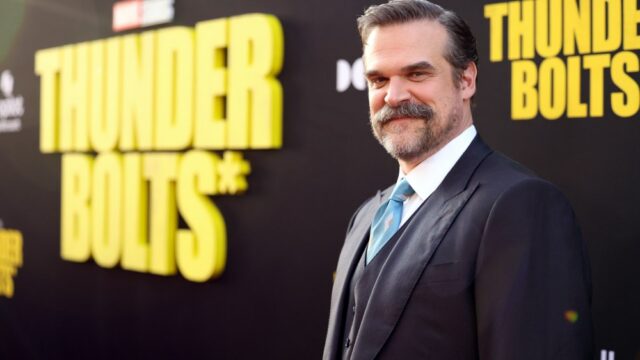 David Harbour sai do drama de holofotes de Tony Gilroy, David Harbour sai do drama de holofotes de Tony Gilroy, 'Behemoth!'