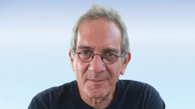 David Siegel, produtor veterano e gerente de produção da trilogia 'The Hangover' e 'Crazy, Stupid, Love', morre aos 70 anos
