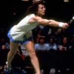'Dê-me a bola!' Crítica: Retrato ferozmente divertido de Billie Jean King como superestrela atlética e heroína cultural
