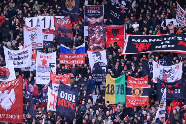 Gráfico mostrando a posição da dívida bruta do Manchester United desde a aquisição alavancada da família Glazer