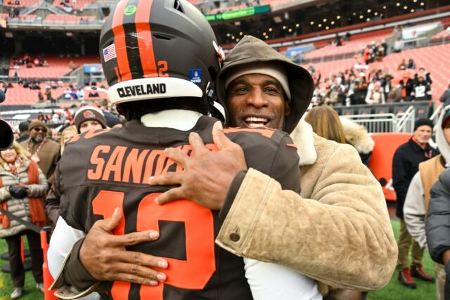 Deion Sanders tem forte reação à temporada de estreia de Deion Sanders tem forte reação à temporada de estreia de Shedeur Sanders na NFL