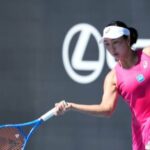 Diante da terceira cabeça-de-chave, Aldila Sutjiadi falhou no Hobart International 2026