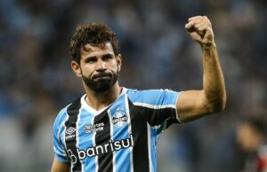 Diego Costa afirma que o Man Utd tem um jogador muito parecido com o principal Didier Drogba Chelsea FC x FC Copenhagen - Segunda mão das oitavas de final da UEFA Conference League 2024/25