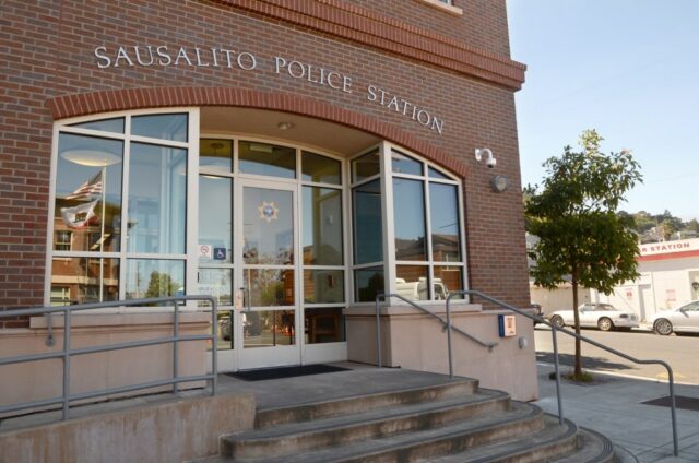 Disputa sobre iate de US$ 1,6 milhão leva homem da Bay Area à prisão
