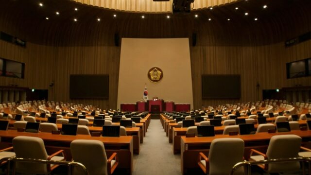 Documentário sul-coreano sobre lei marcial 'The Seoul Guardians' adquirido por Asian Shadows Ahead of Rotterdam Bow (EXCLUSIVO)
