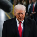 Donald Trump critica 'pesquisas falsas' após a pior classificação de aprovação de todos os tempos