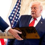 Donald Trump duplica a ameaça tarifária da Groenlândia e fornece um cronograma