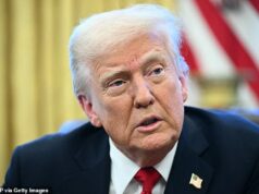 Donald Trump elogia a captura do presidente venezuelano Nicolás Maduro e sua esposa pelos EUA enquanto o vice-presidente do país exige “prova de vida” Donald Trump saudou a captura “brilhante” do presidente venezuelano Nicolás Maduro por seu governo na madrugada de sábado