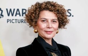 Donna Langley, da Universal, oferece mensagem de resiliência aos criativos de Hollywood no fim de semana de premiações: ‘We Will Prevail’ Donna Langley, da Universal, oferece mensagem de resiliência aos criativos de Hollywood no fim de semana de premiações: 'We Will Prevail'