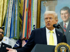 ‘É melhor Kash tirá-los, AGORA!’: Trump ordena limpeza da ‘escória’ corrupta do FBI 'É melhor Kash tirá-los, AGORA!': Trump ordena limpeza da 'escória' corrupta do FBI