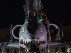 EUA atacam alvos do grupo EI na Síria em resposta a emboscada mortal em Palmyra Yahoo news home