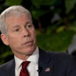 EUA dizem que precisam controlar as vendas de petróleo venezuelano indefinidamente para impulsionar mudanças