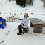 Ela se mudou da Califórnia para a Suécia em busca de uma nova aventura. Ela não estava preparada para o silêncio.