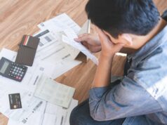 Ele financiou a vida de sua irmã depois que seus pais morreram – agora ela diz que ele é ‘crítico’ por se recusar a apoiar seu namorado desempregado Yahoo lifestyle home