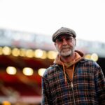 Diretor de futebol Jason Wilcox em ação durante uma sessão de treinamento do time principal no complexo de treinamento Carrington em 2025 em Manchester, Inglaterra.