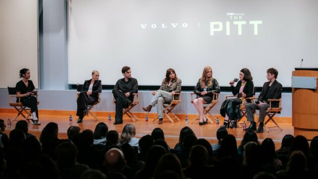 Elenco de 'The Pitt' compensa com visita ao hospital da taylor morto