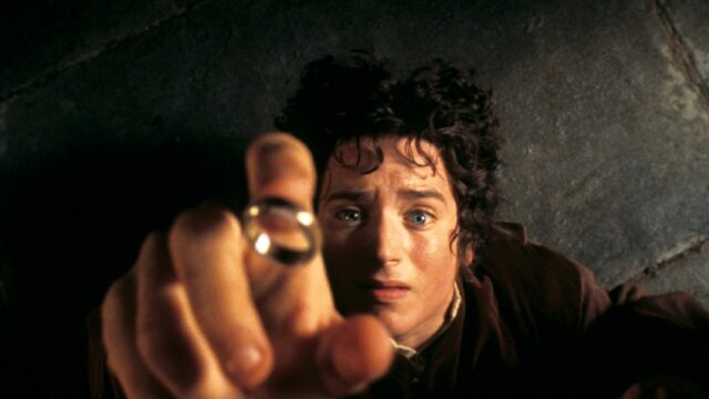 Elijah Wood diz que 'não tenho permissão para confirmar' o retorno de Frodo em 'A caça a Gollum' e 'sua intenção é fazer outros filmes' no universo de 'O Senhor dos Anéis'
