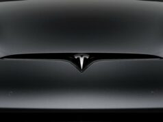 Elon Musk ainda está confuso sobre Tesla Elon Musk ainda está confuso sobre Tesla