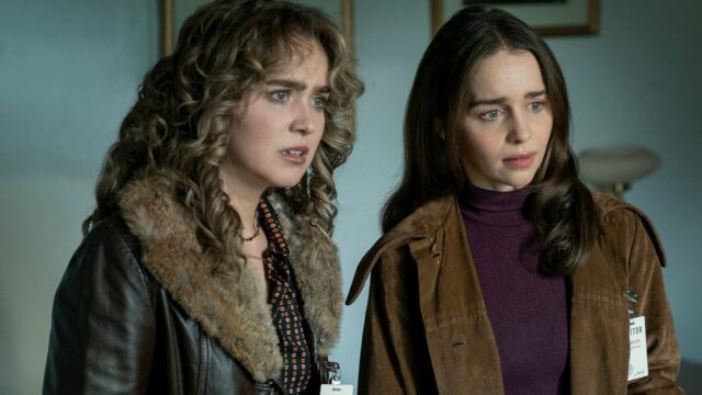 Emilia Clarke deixa Daenerys para trás com o cativante espião Emilia Clarke deixa Daenerys para trás com o cativante espião 'Pôneis' de Peacock: crítica de TV