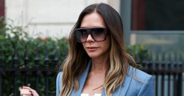 Anna Wintour é vista do lado de fora de Patou durante a moda masculina outono/inverno 2026-2027 como parte da Paris Fashion Week em 25 de janeiro de 2026 em Paris, França.