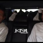 Enquanto batia na mesa, Dedi Mulyadi pulverizou Sudrajat, um vendedor de bolos gelados da velha escola, depois de ser pego mentindo sobre o assunto