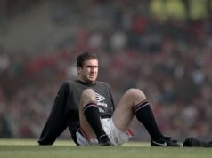 Eric Cantona comenta sobre deixar o Leeds para assinar com o Man Utd e mostra por que ele teve sucesso onde tantos jogadores falham Gráfico Cantona/Leeds