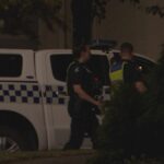 Esquadrão antibomba chamado para detonar ‘dispositivos suspeitos’ encontrados em propriedade de Melbourne
