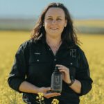 Esta família do Centro-Oeste está transformando sua colheita de canola em uma marca de óleo premium